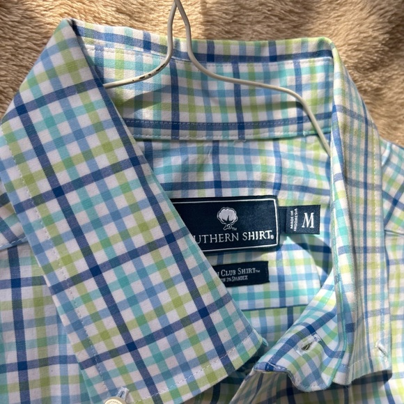Southern Button Down Medium- EUC
— Great for Easter - Picture 3 of 5